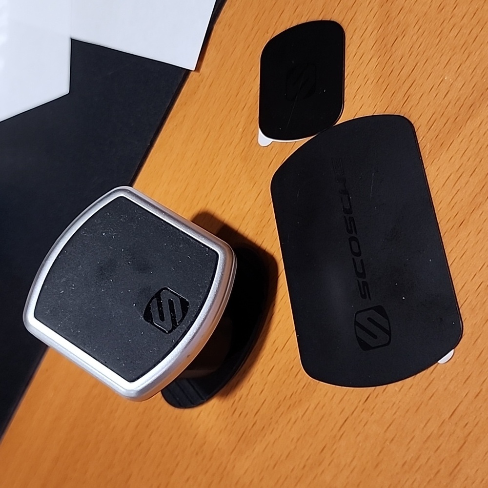 Magic Mount Magnetic Cellphone Holder